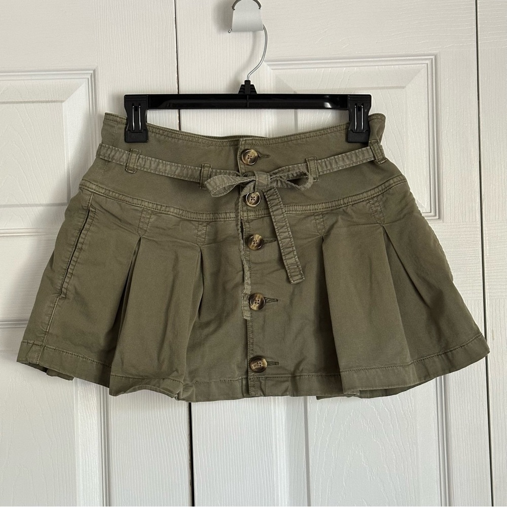 American Eagle Skirt Womens 2 Pleated Micro Mini Preppy Academia School Girl